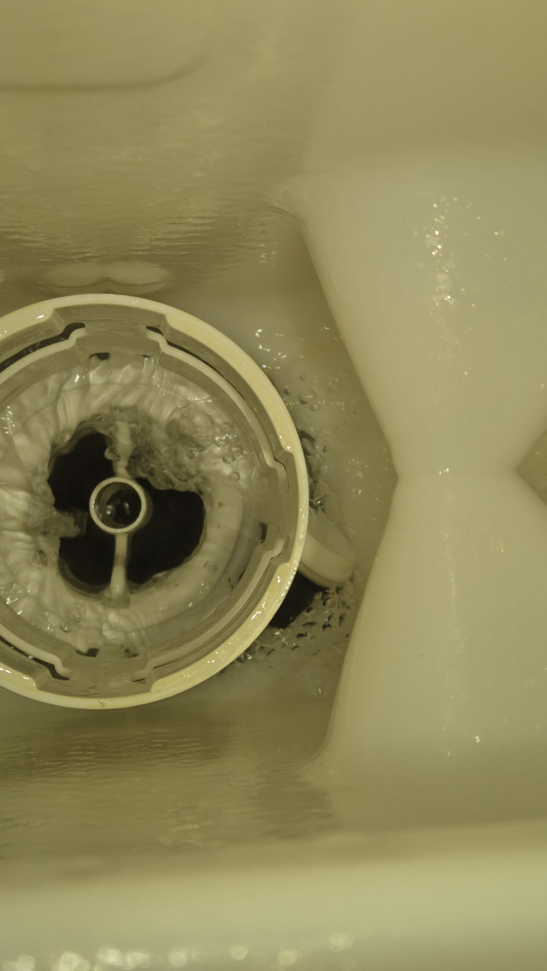 Popravak vodokotlića Zagreb - zamjena dijelova